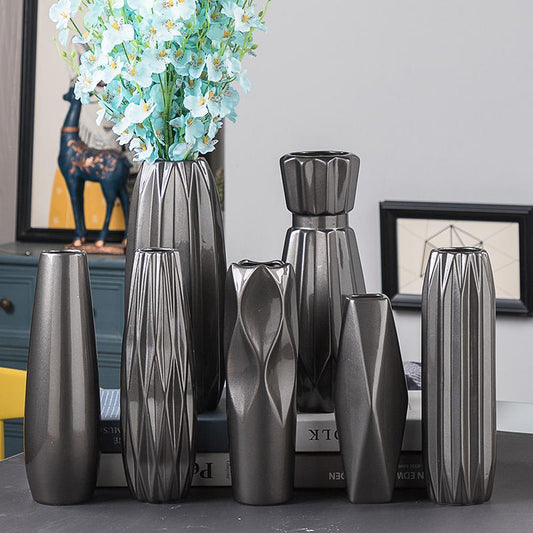 Creativity crafted black vase made by hand fashion vase made of ceramic flowers from table study hallway decoration of the